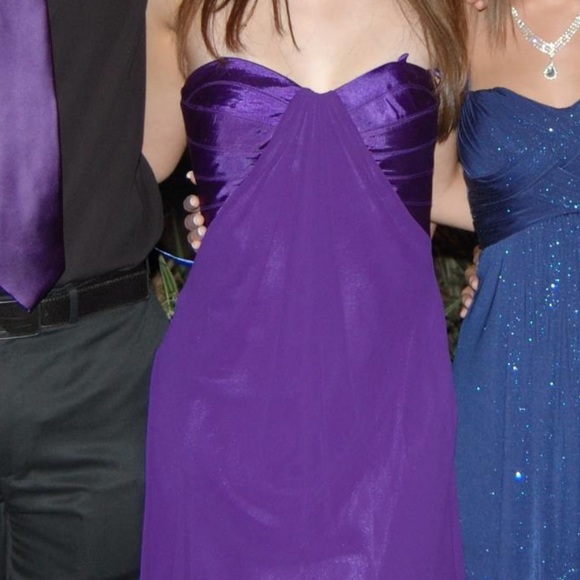 La Femme Purple Homecoming Dress - Picture 3 of 3